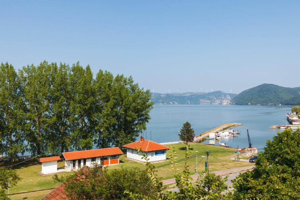 Apartmani Porto Ґолубац Екстер'єр фото