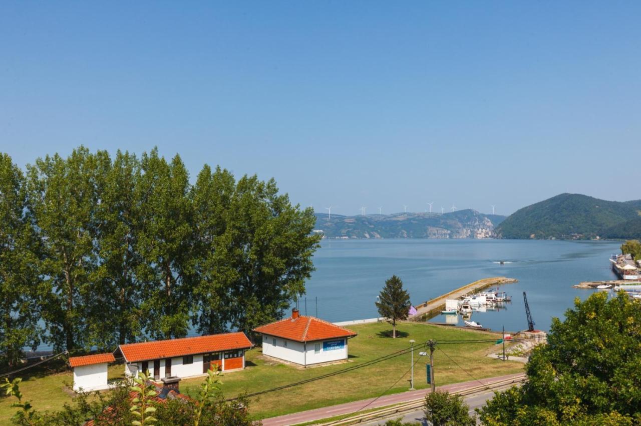 Apartmani Porto Ґолубац Екстер'єр фото